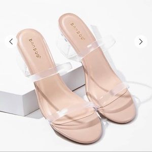 New Sz 6 Clear Transparent Lucite Heel Sandal
